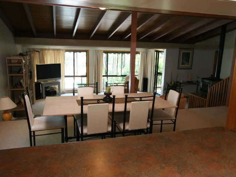 218 Coal Point Road, Coal Point NSW 2283