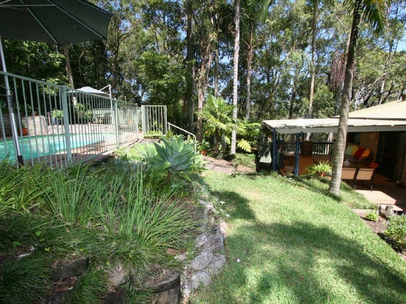 218 Coal Point Road, Coal Point NSW 2283