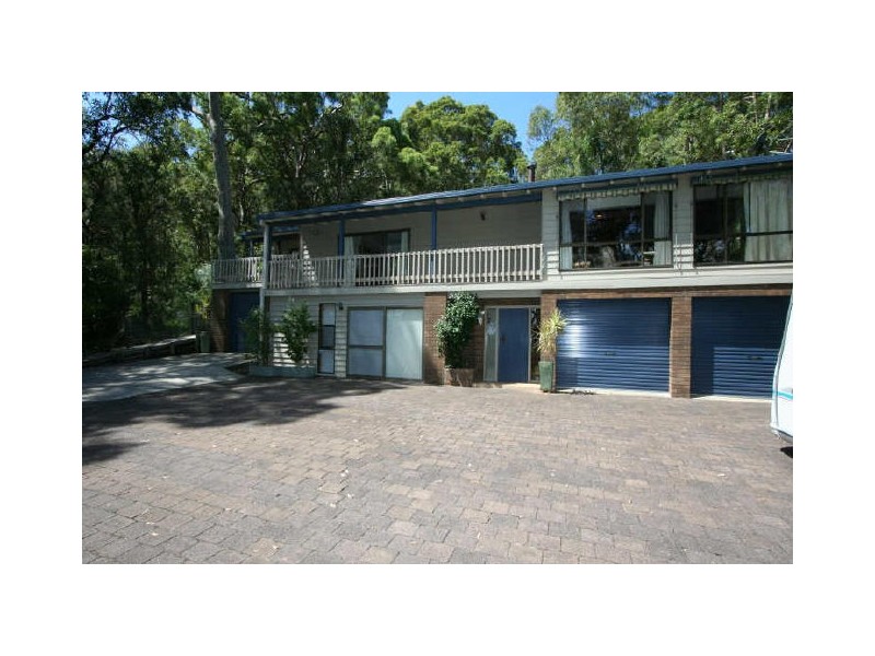 218 Coal Point Road, Coal Point NSW 2283