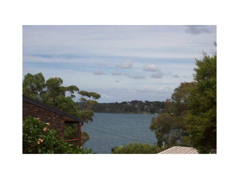 178 Fishing Point Road, Fishing Point NSW 2283