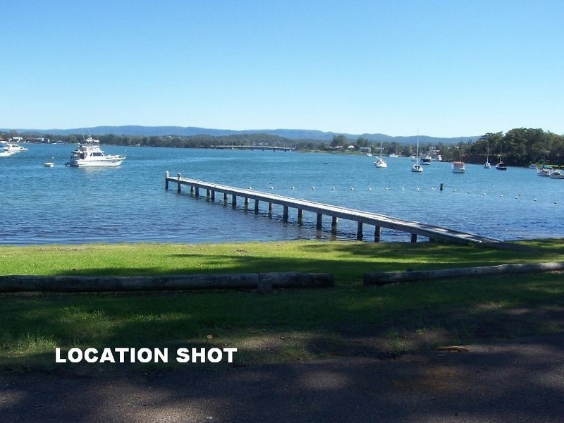 19A & 19B Threlkeld Drive, Bolton Point NSW 2283
