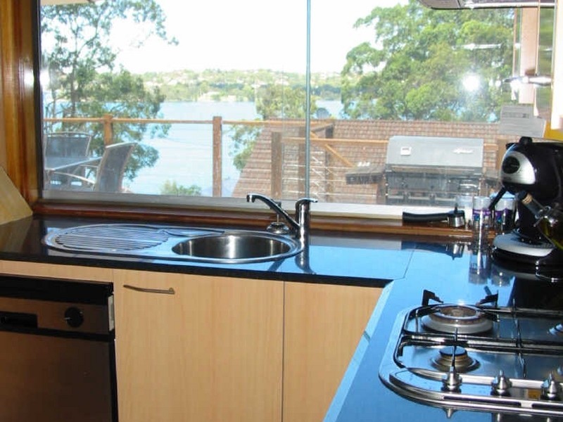 47 Coal Point Road, Coal Point NSW 2283
