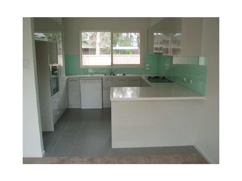 2/24 Fennell Street, Fassifern NSW 2283