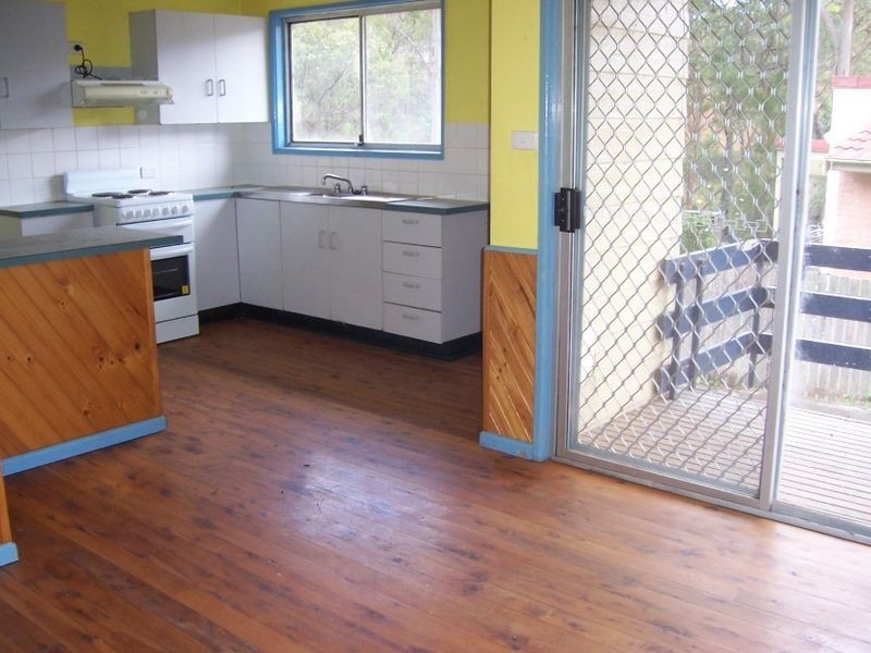 36 Willai Street, Bolton Point NSW 2283