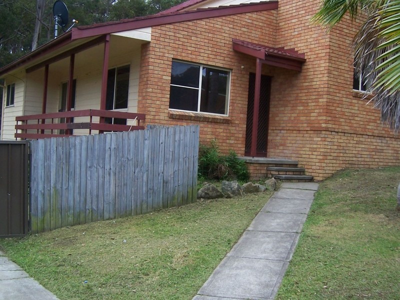 37 Willai Street, Bolton Point NSW 2283