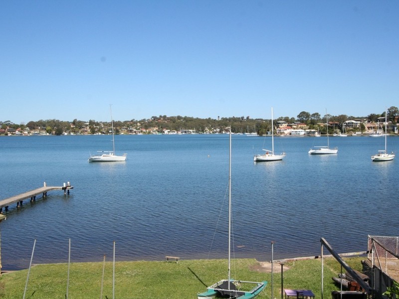 Fishing Point NSW 2283