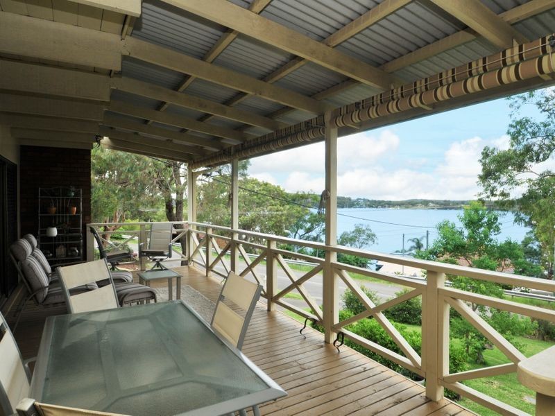 3 Sealand Road, Fishing Point NSW 2283