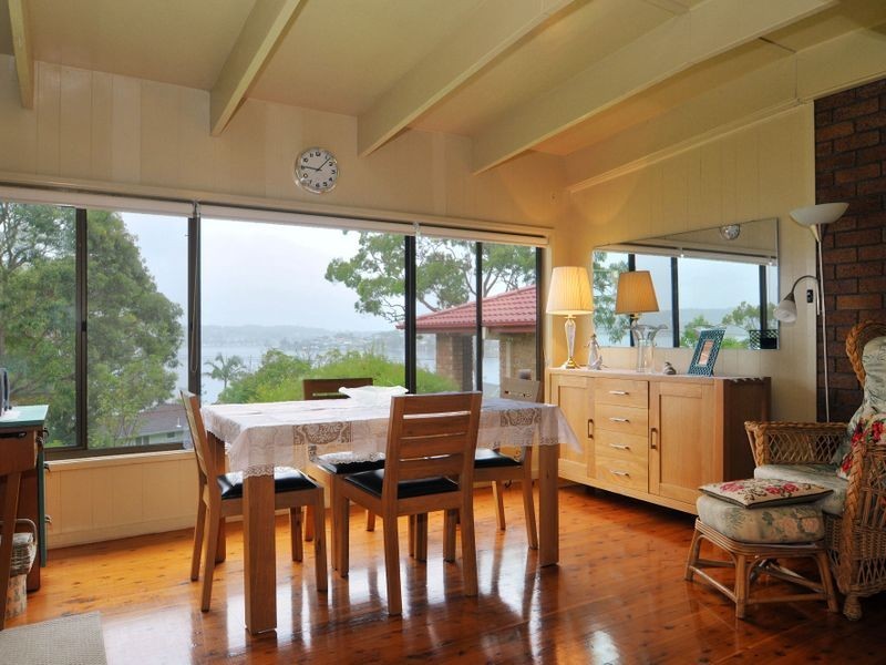 3 Sealand Road, Fishing Point NSW 2283
