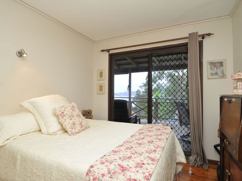 3 Sealand Road, Fishing Point NSW 2283