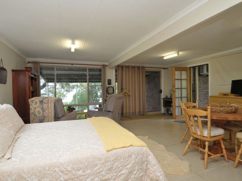 3 Sealand Road, Fishing Point NSW 2283