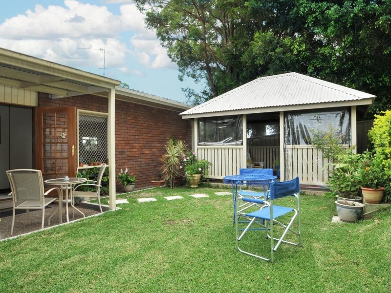 3 Sealand Road, Fishing Point NSW 2283