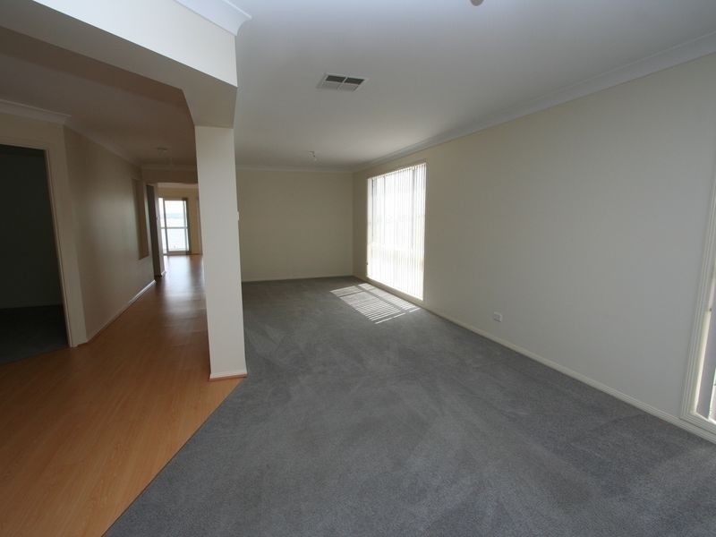 Mannering Park NSW 2259