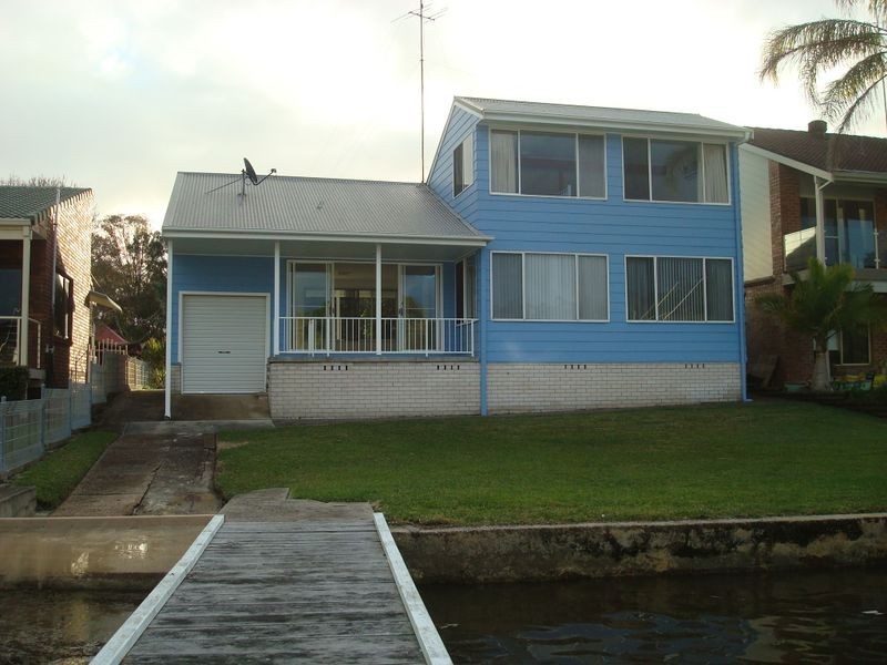 9 Glen Gory Avenue, Buttaba NSW 2283