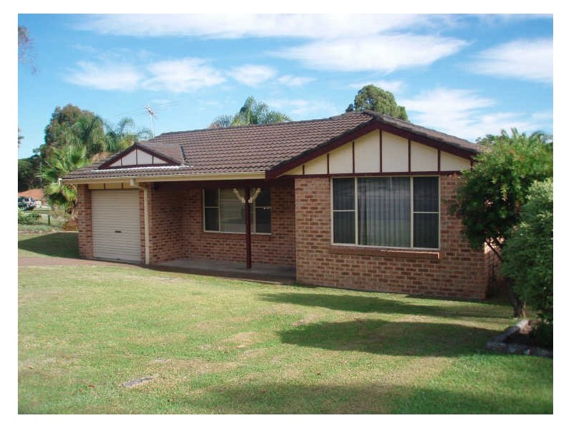 1/105 Rosemary Row, Rathmines NSW 2283