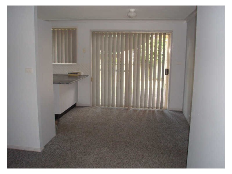 1/105 Rosemary Row, Rathmines NSW 2283