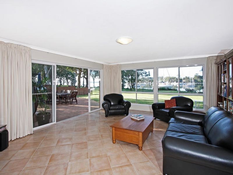 Mirrabooka NSW 2264