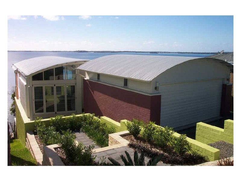 237 Fishing Point Road, Fishing Point NSW 2283