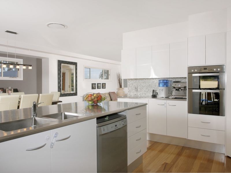 174 Coal Point Road, Coal Point NSW 2283