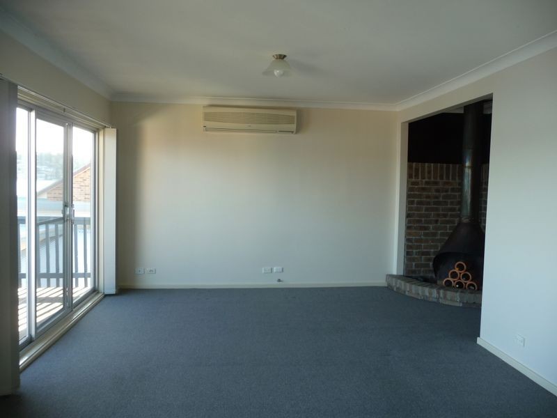 98 Sealand Road, Fishing Point NSW 2283