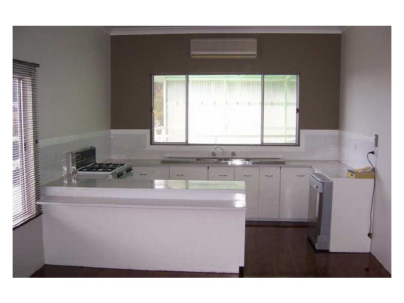 2 Rofe Street, Coal Point NSW 2283