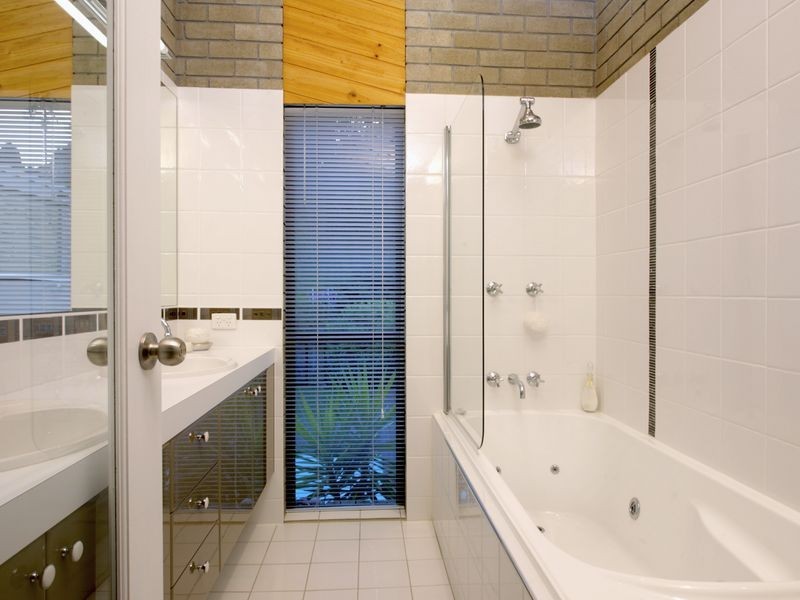 Fishing Point NSW 2283