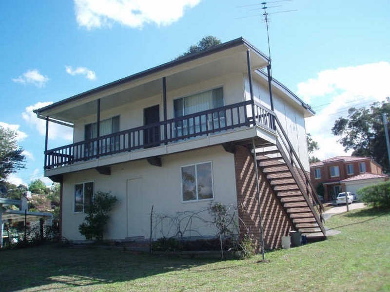 42 Hampstead Way, Rathmines NSW 2283