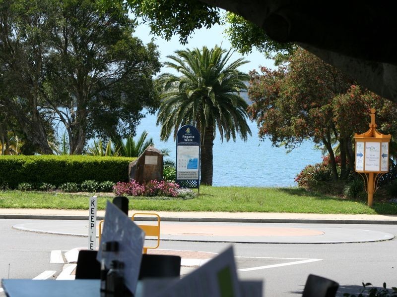 12 The Boulevarde, Toronto NSW 2283