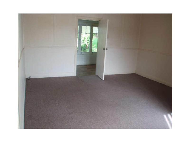 300 The Esplanade, Speers Point NSW 2284