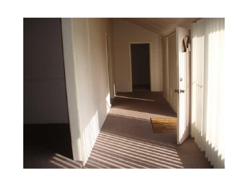 300 The Esplanade, Speers Point NSW 2284