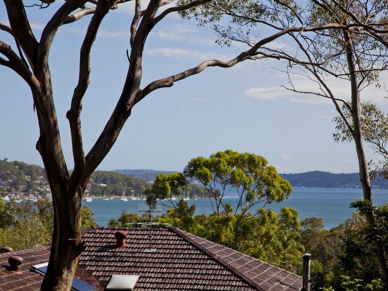 43 Croft Road, Eleebana NSW 2282