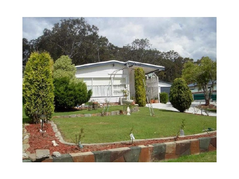 32 Watkins, Wangi Wangi NSW 2267