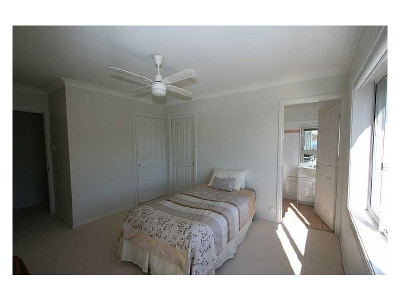 4/21 Excelsior Parade, Carey Bay NSW 2283