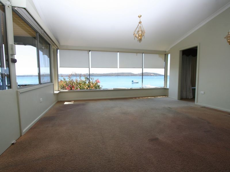 29 Excelsior Parade, Carey Bay NSW 2283