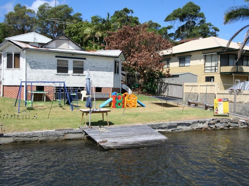 Fishing Point NSW 2283