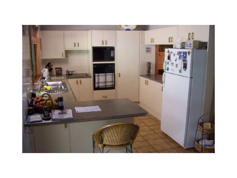 218 Coal Point Road, Coal Point NSW 2283