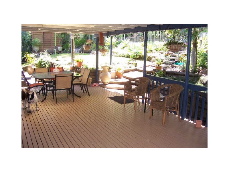 218 Coal Point Road, Coal Point NSW 2283