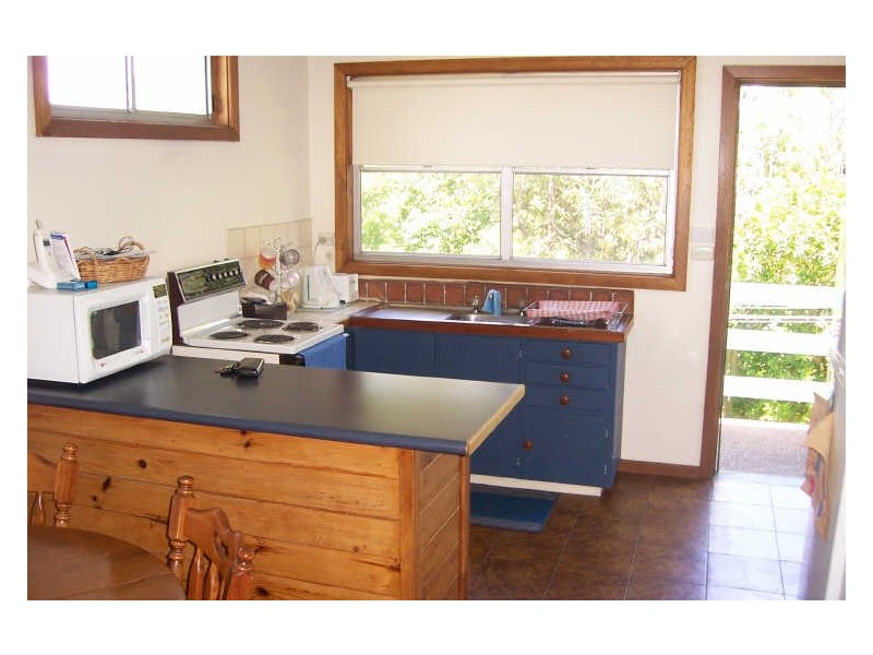 2/2 Watkins Lane, Teralba NSW 2284