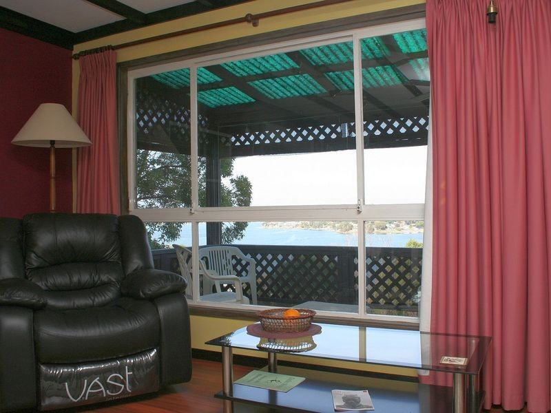 Fishing Point NSW 2283