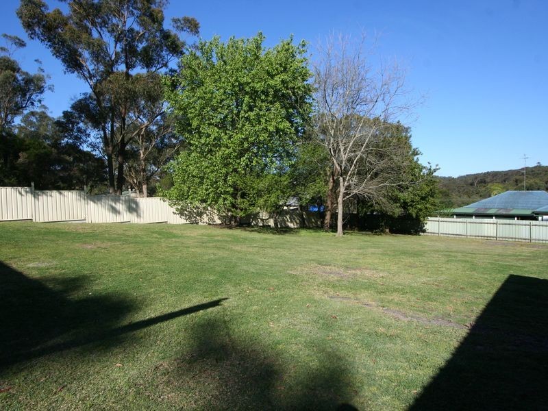 12 Wyong Street, Awaba NSW 2283