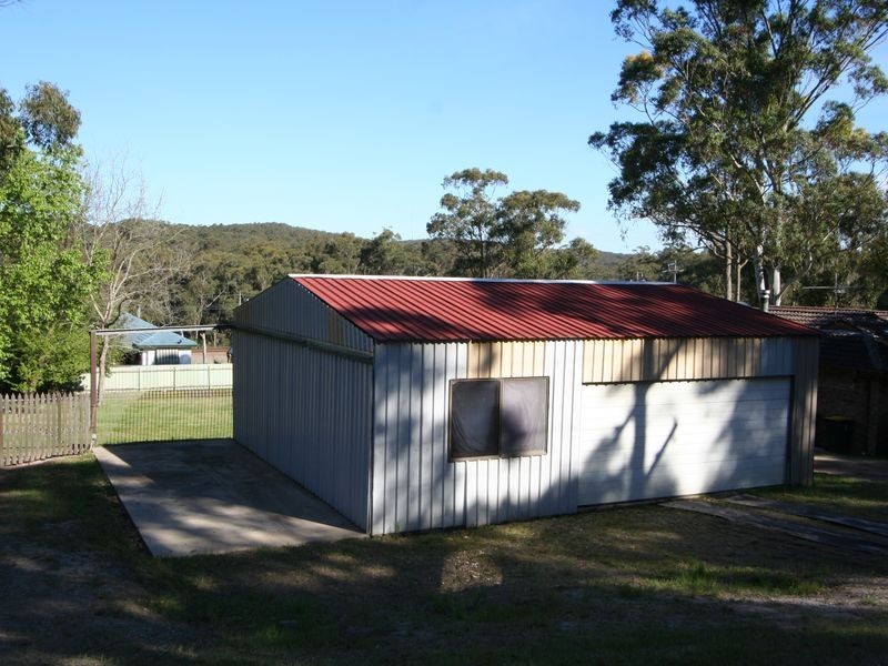 12 Wyong Street, Awaba NSW 2283