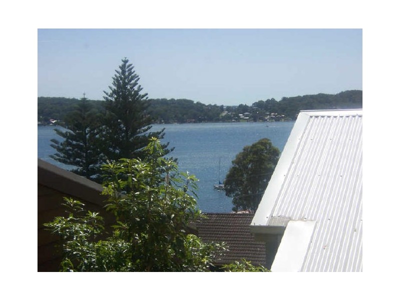 1/15 Sunlight Parade, Fishing Point NSW 2283