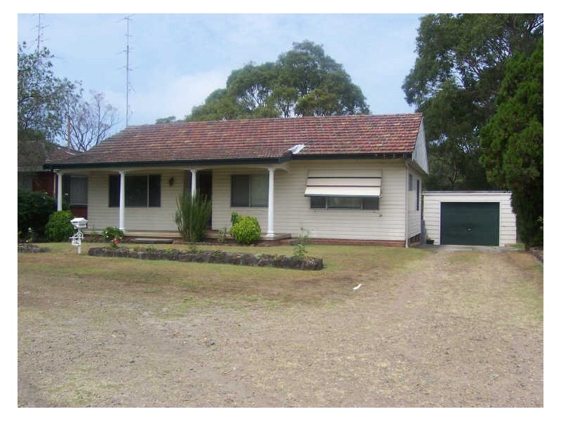 246 Excelsior Parade, Toronto NSW 2283