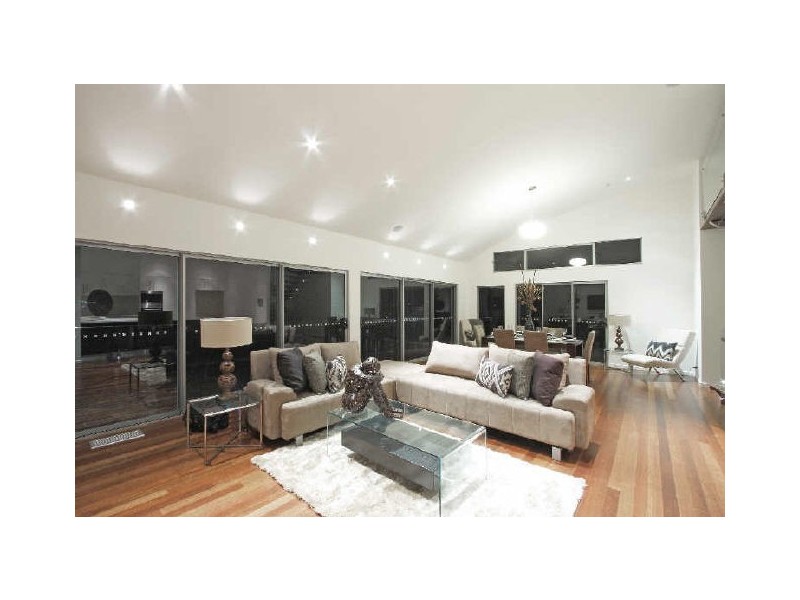 13 Killara Close, Coal Point NSW 2283