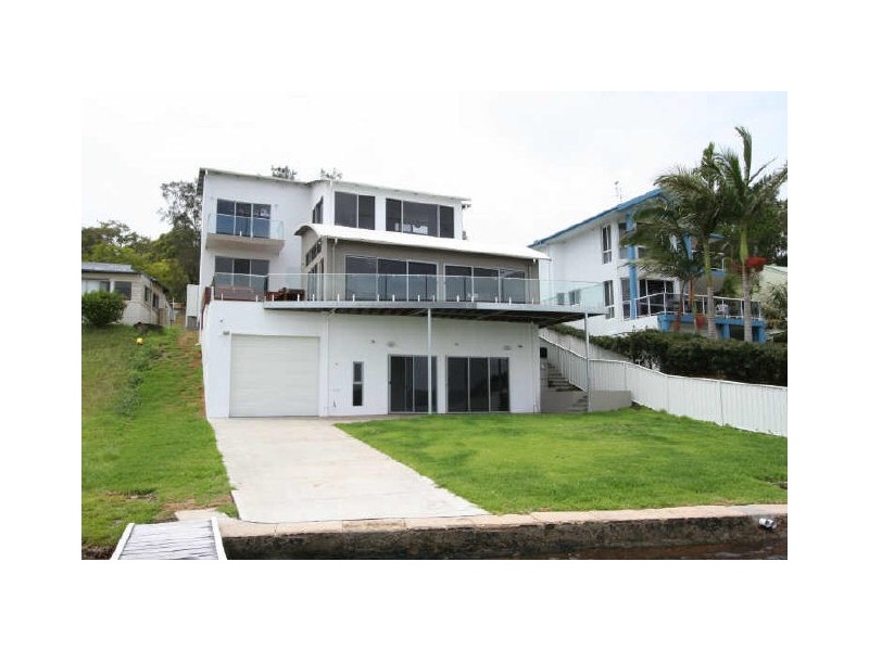 13 Killara Close, Coal Point NSW 2283