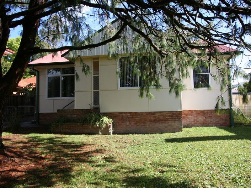 316 Awaba Road, Toronto NSW 2283