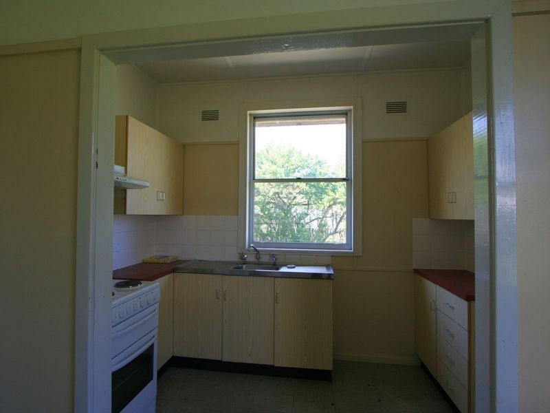 12 May Street, Toronto NSW 2283