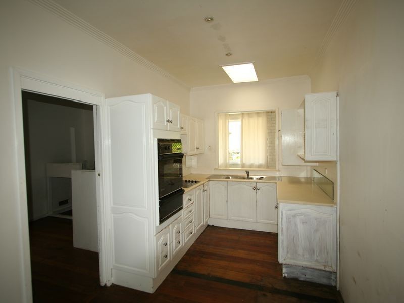 23 Coal Point Road, Coal Point NSW 2283