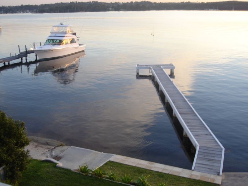 97b Coal Point Road, Coal Point NSW 2283