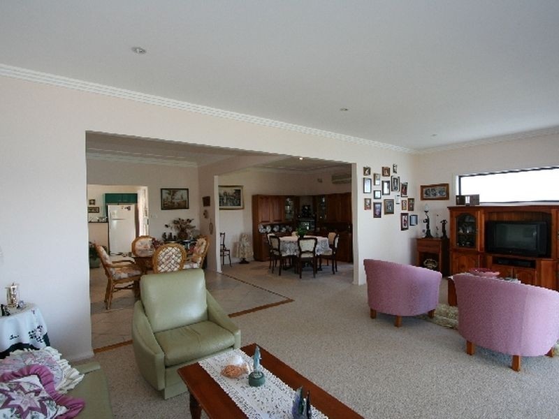 86 Alexander Parade, Arcadia Vale NSW 2283