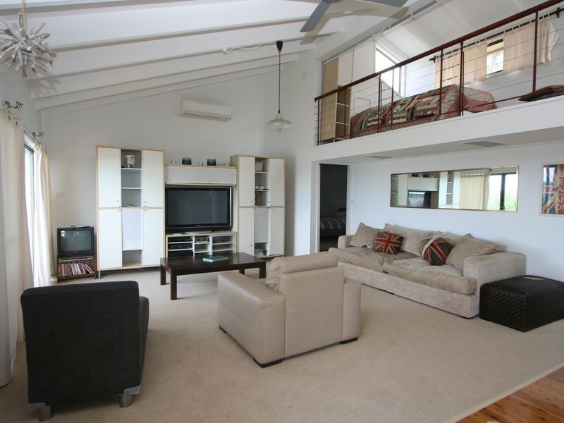 3 Albert Street, Bonnells Bay NSW 2264